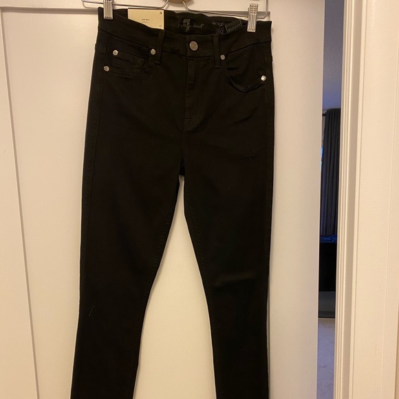 NWT 7 For All Mankind high waist skinny Size 28